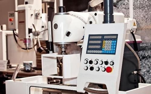 數(shù)字化與智能化 駕馭智慧工廠新風(fēng)口的核心基石